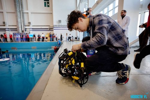 Победы на всероссийских соревнованиях по подводной робототехнике «Аквароботех-2025»